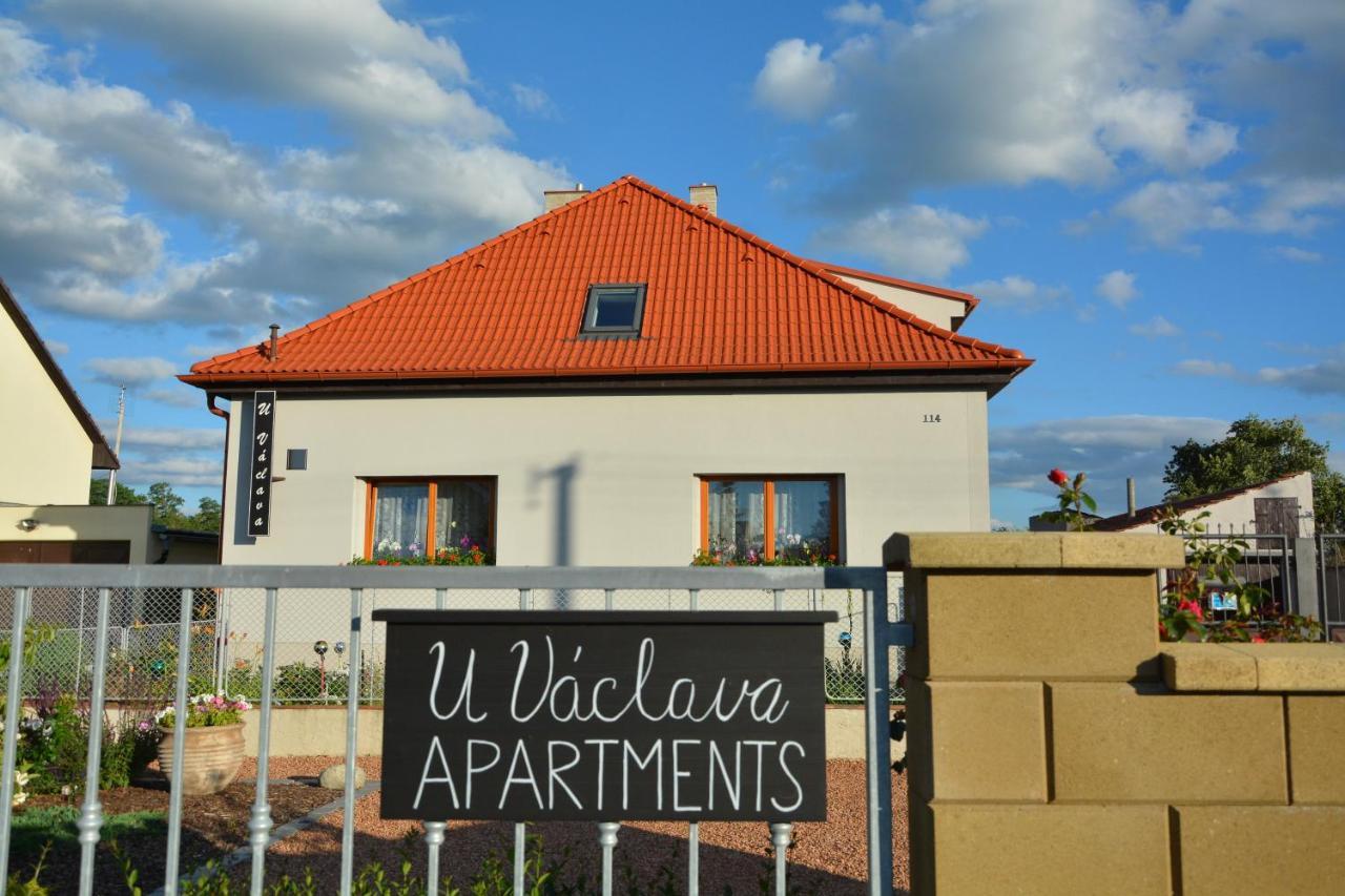 Apartamento U Václava Kněževes Exterior foto